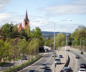 Høvik_kirke